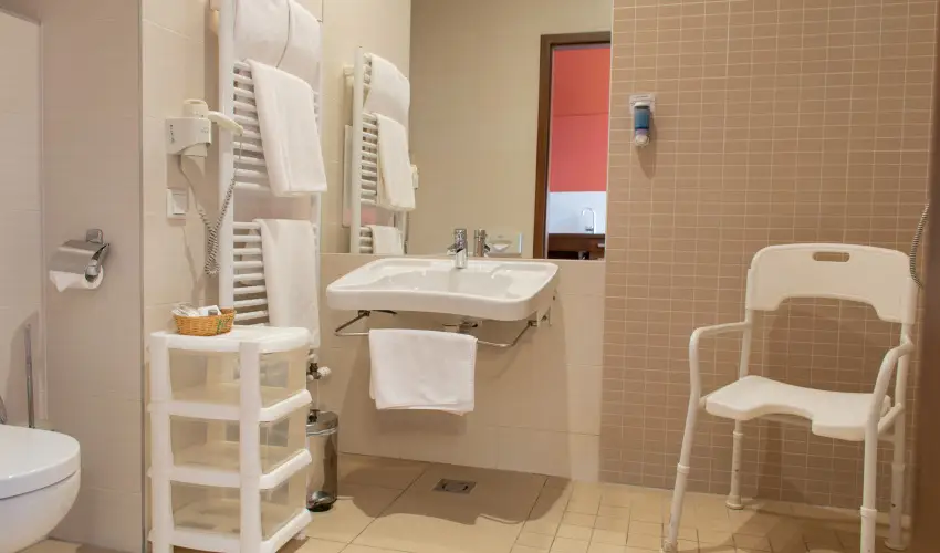 Royal Club Hotel Visegrd - Oktber 23. (min. 2 j)