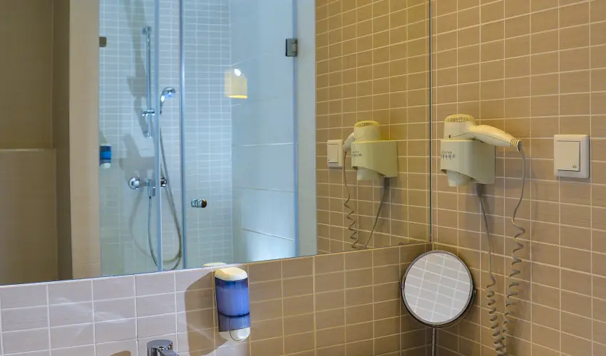 Royal Club Hotel Visegrd - Oktber 23. (min. 2 j)