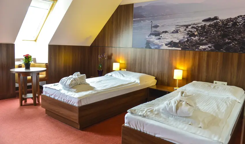 Royal Club Hotel Visegrd - Oktber 23. (min. 2 j)