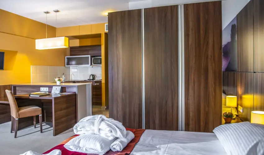 Royal Club Hotel Visegrd - Oktber 23. (min. 2 j)