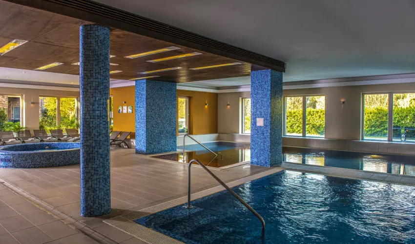 Royal Club Hotel Visegrd - Oktber 23. (min. 2 j)