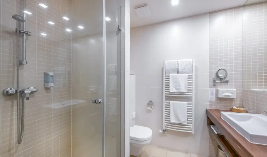 Royal Club Hotel Visegrd - Oktber 23. (min. 2 j)