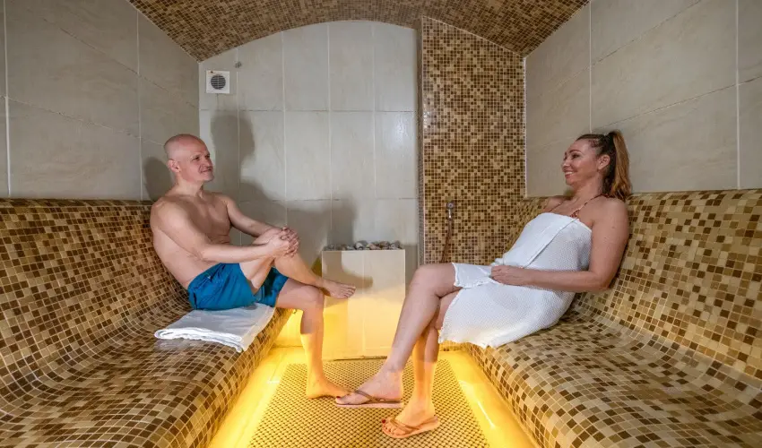 Royal Club Hotel Visegrd - Oktber 23. (min. 2 j)