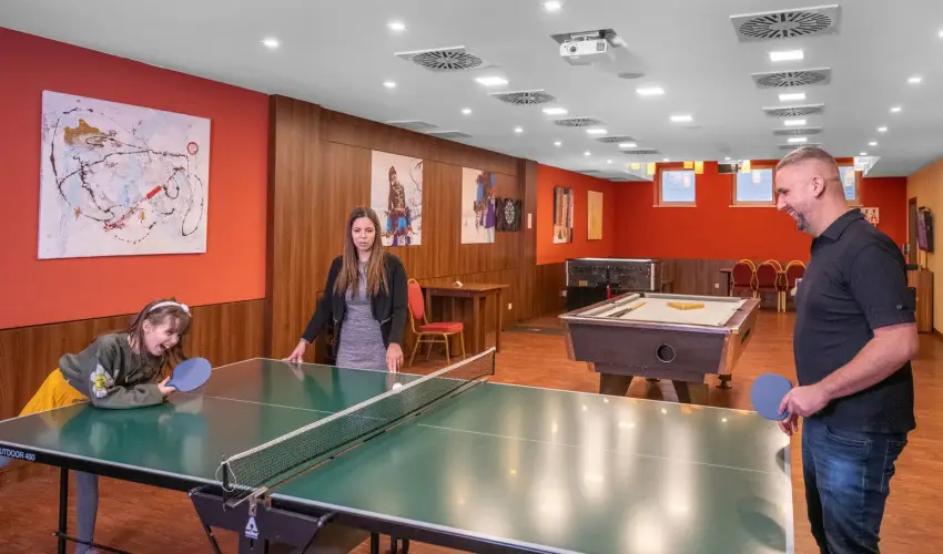 Royal Club Hotel Visegrd - Oktber 23. (min. 2 j)