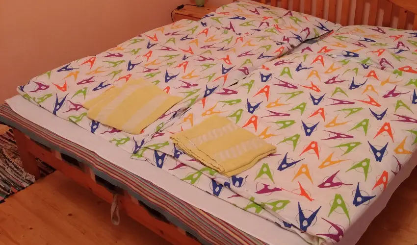 Rzsi Vendghz Mihlyhza - Oktber 23.  (min. 2 j)