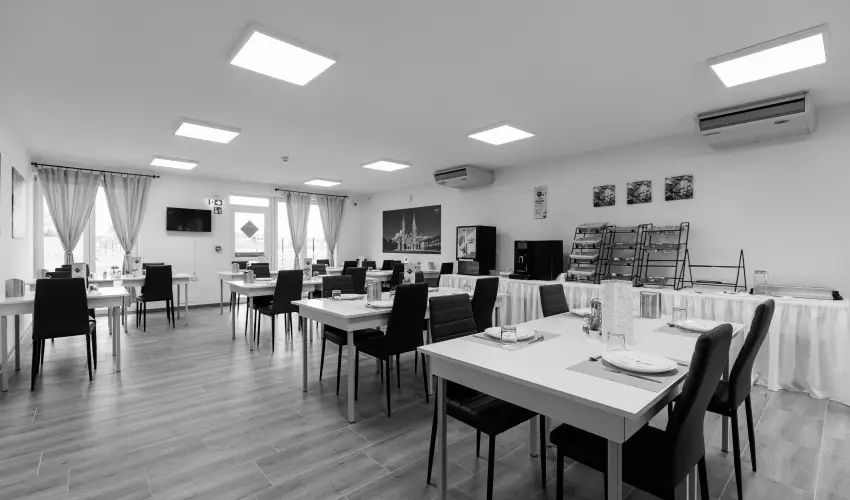 Safari Hotel Szeged - Oktber 23.