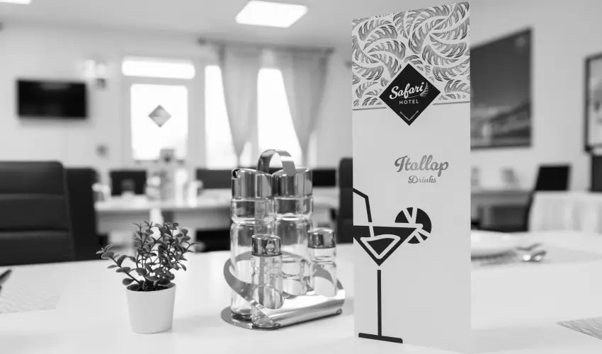 Safari Hotel Szeged - Oktber 23.