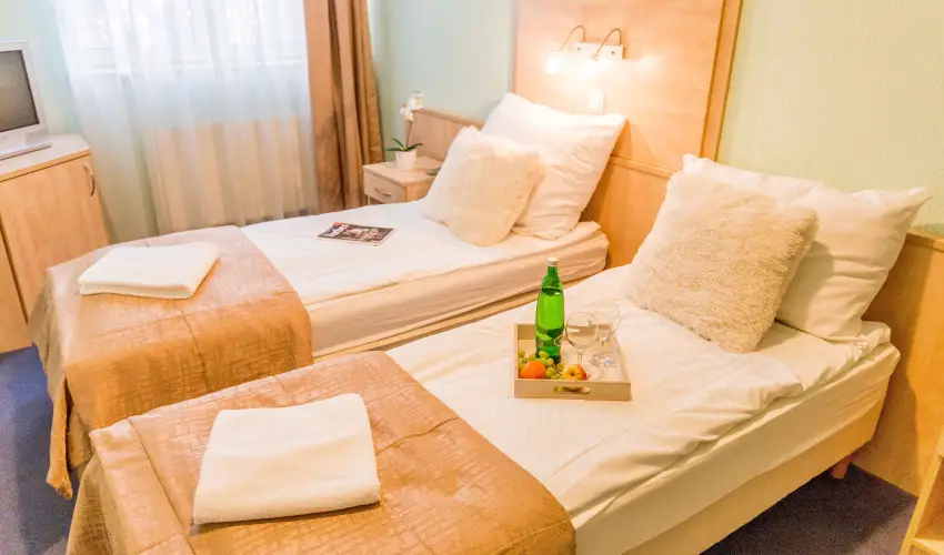 Salg Hotel Salgtarjn-Eresztvny - Oktber 23. (min. 2 j)