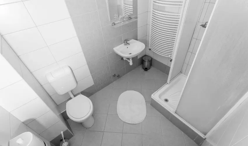 Salg� Hotel Salg�tarj�n-Eresztv�ny - Okt�ber 23. (min. 2 �j)