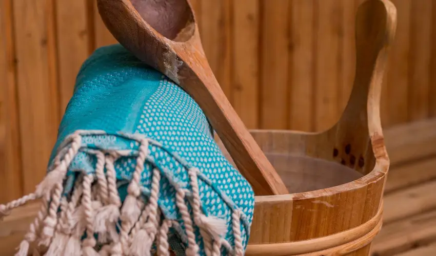 Salg Hotel Salgtarjn-Eresztvny - Oktber 23. (min. 2 j)