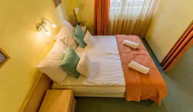 Salg Hotel Salgtarjn-Eresztvny