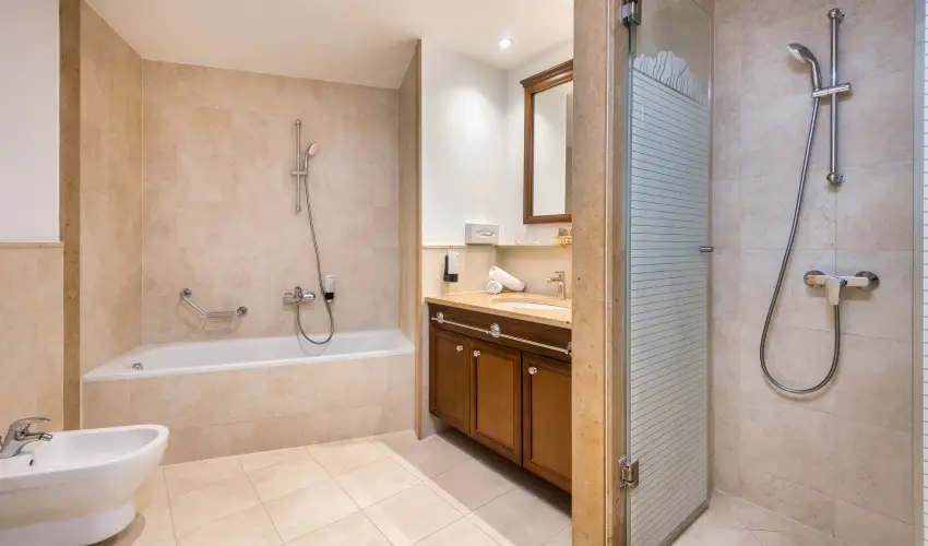 Hunguest Saliris Egerszalk - Oktber 23. (min. 3 j)