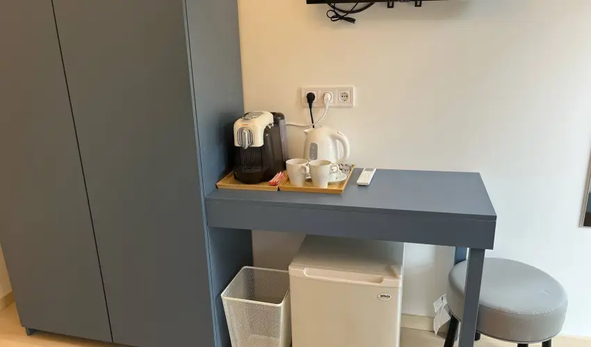 Sri Udvar Dunakiliti - Oktber 23. (min. 2 j)