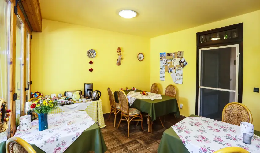 Siesta Vendghz Eger - Oktber 23. (min. 2 j)