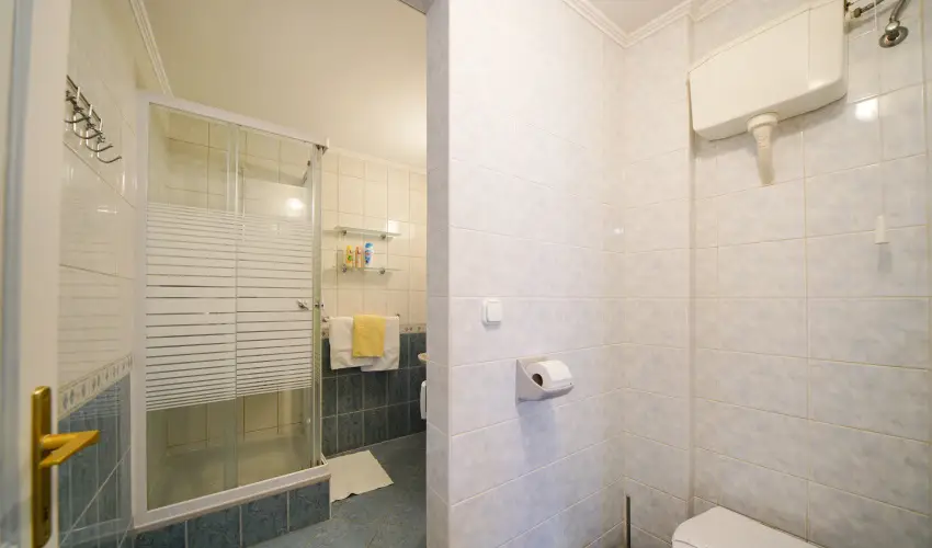 Siesta Vendghz Eger - Oktber 23. (min. 2 j)