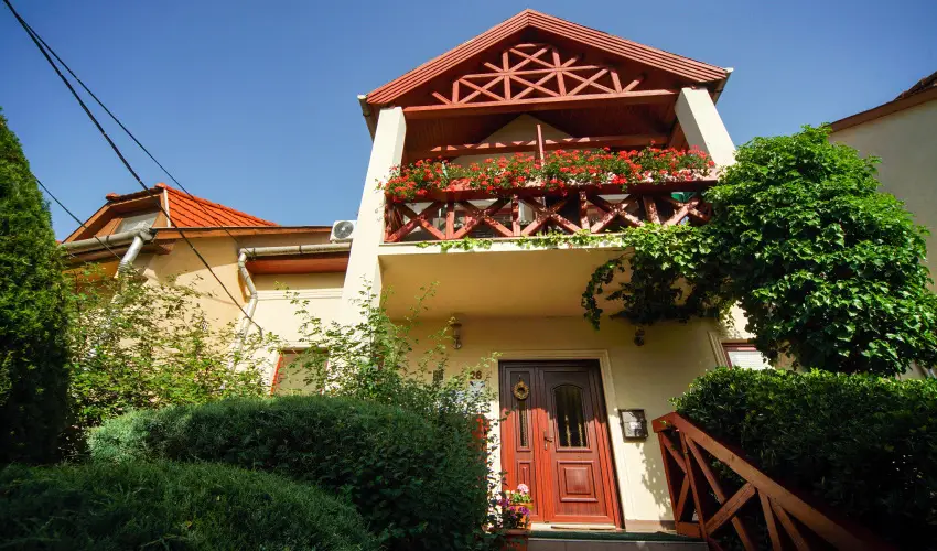 Siesta Vendghz Eger - Oktber 23. (min. 2 j)