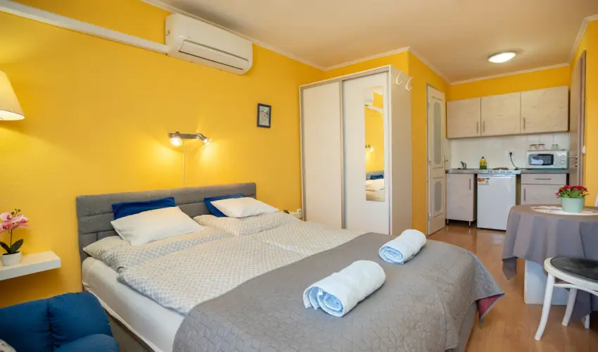 Siesta Vend�gh�z Eger - Okt�ber 23. (min. 2 �j)