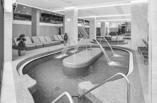 Sirius Hotel - Oktber 23. (min. 2 j)