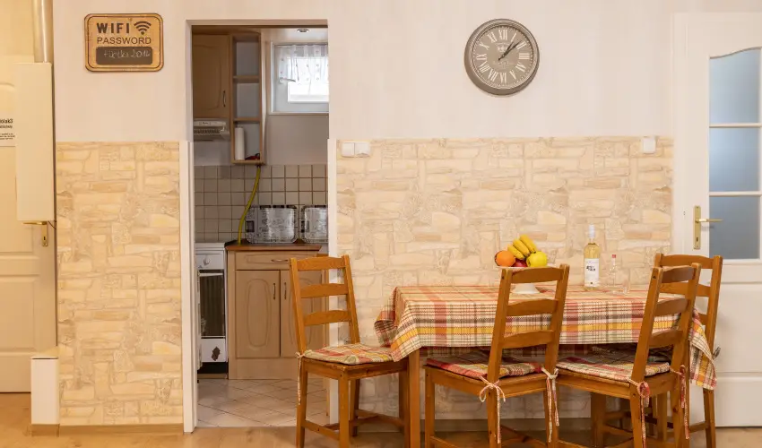 Skorpi Lak3 Hajdszoboszl - Oktber 23. (min. 2 j)