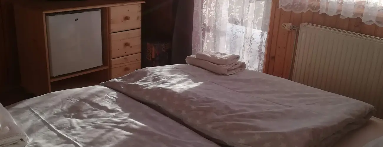 Sokor Fogad Sokorptka - Oktber 23.