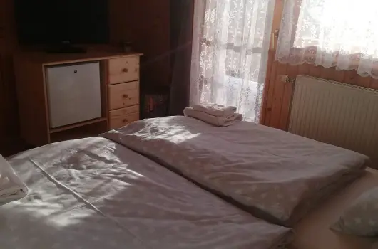 Sokor Fogad - Oktber 23.