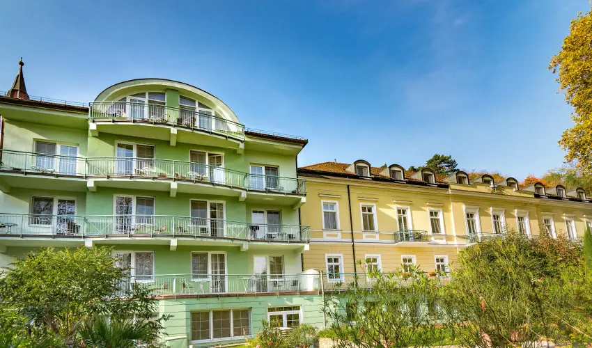 Hotel Spa H�v�z H�v�z - Okt�ber 23. (min. 2 �j)