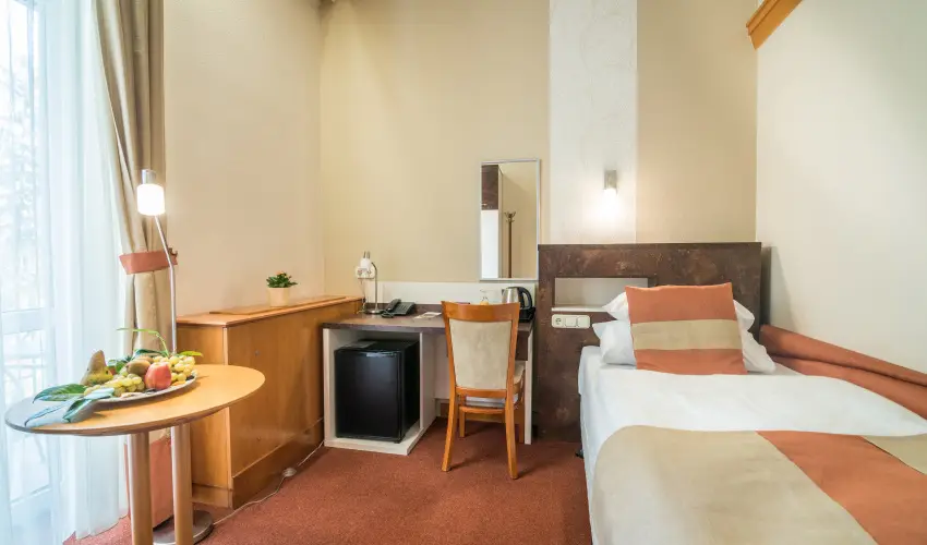 Hotel Spa H�v�z H�v�z - Okt�ber 23. (min. 2 �j)