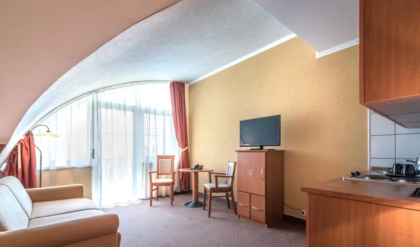 Hotel Spa H�v�z H�v�z - Okt�ber 23. (min. 2 �j)