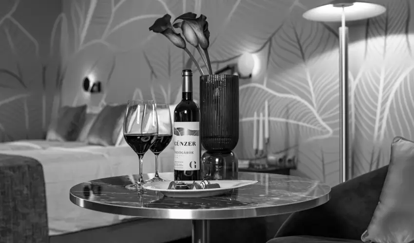 Spirit Hotel Thermal Spa Srvr - Oktber 23. (min. 2 j)