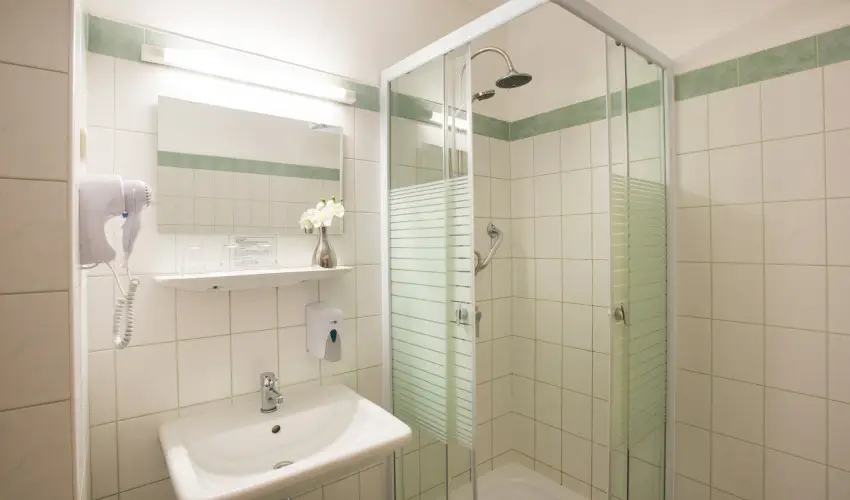 Star City Hotel Budapest - Oktber 23. 