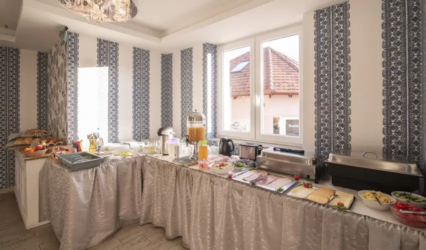 Sweet-Life Wellness Apartman Egerszal�k - Okt�ber 23.