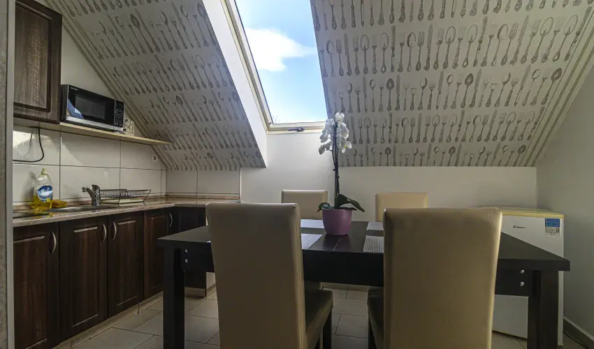 Sweet-Life Wellness Apartman Egerszal�k - Okt�ber 23.