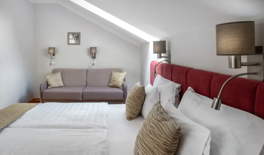 Szalajka Liget Hotel �s Apartmanh�zak Szilv�sv�rad - Okt�ber 23. (min. 2 �j)