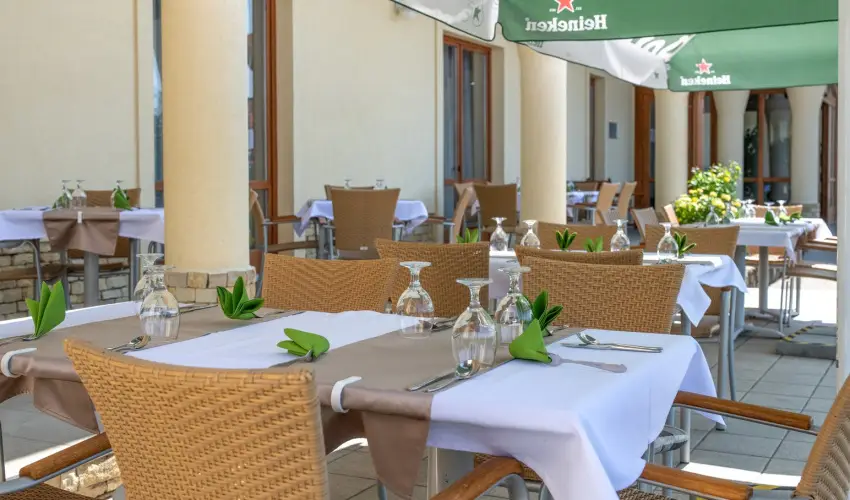 Szalajka Liget Hotel �s Apartmanh�zak Szilv�sv�rad - Okt�ber 23. (min. 2 �j)