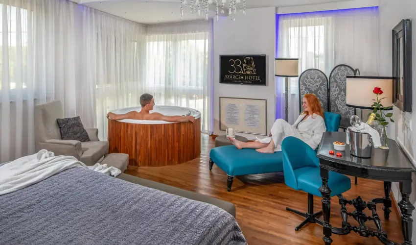Sz�rcsa Hotel Sz�kesfeh�rv�r - Okt�ber 23. 