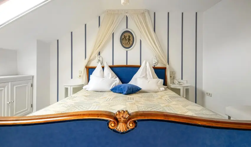 Sz�rcsa Hotel Sz�kesfeh�rv�r - Okt�ber 23. 