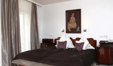 Sz�rcsa Hotel Sz�kesfeh�rv�r
