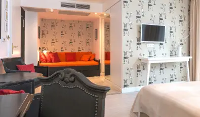 Sz�rcsa Hotel Sz�kesfeh�rv�r