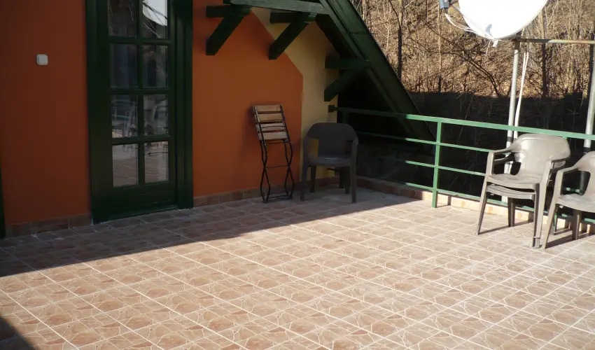 Szent Hubertus Panzi� Par�dsasv�r - Okt�ber 23. (min. 2 �j)