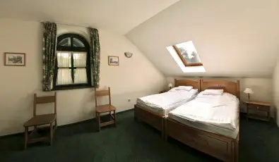 Szent Hubertus Panzi� Par�dsasv�r