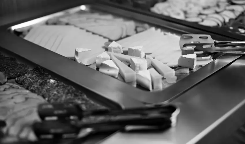 Hotel Adalbert - Boldog Meszl�nyi Zolt�n H�z  Esztergom - Okt�ber 23. 