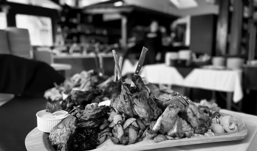 Szent Istv�n Hotel Eger - Okt�ber 23. (min. 2 �j)