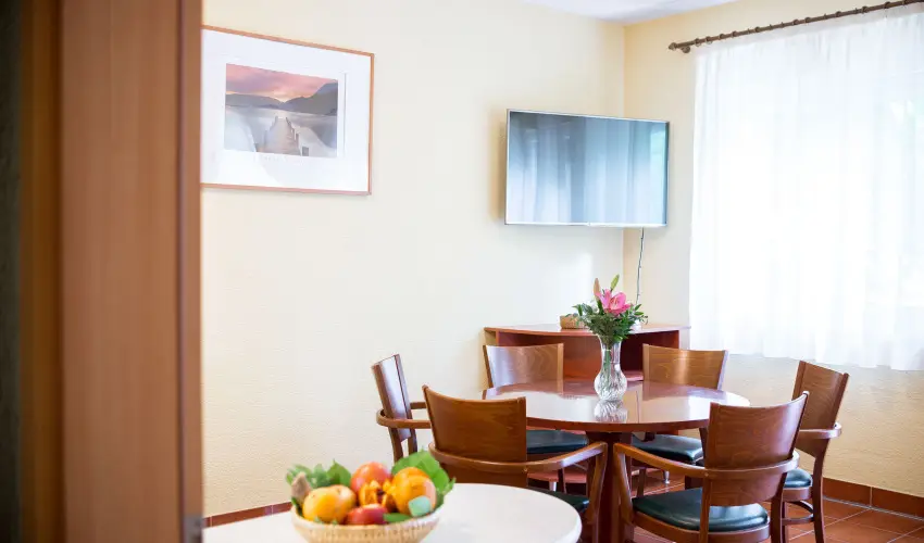 Wellness Hotel Szindbd  Balatonszemes - Oktber 23.