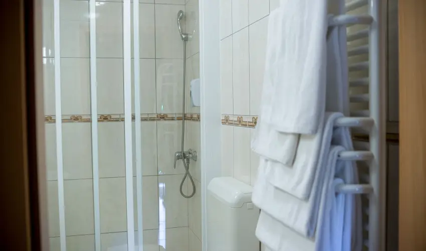 Wellness Hotel Szindbd  Balatonszemes - Oktber 23.