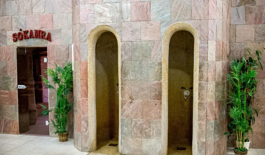 Wellness Hotel Szindbd  Balatonszemes - Oktber 23.