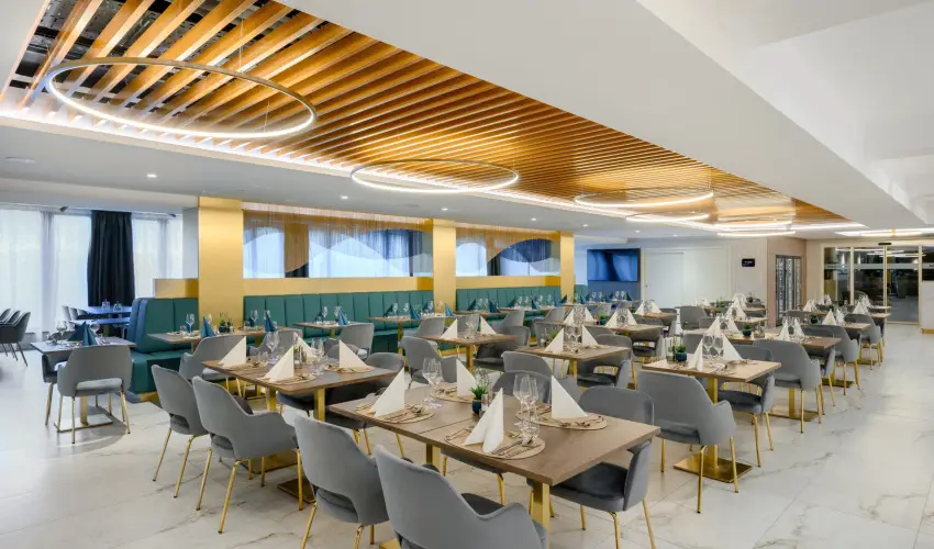 Kenese Bay Garden Resort & Conference Balatonkenese - Oktber 23.