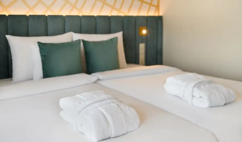 Kenese Bay Garden Resort & Conference Balatonkenese - Oktber 23.