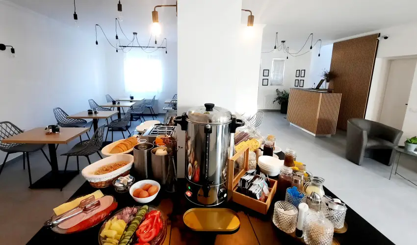 Svirg Terml Panzi Hajdnns - Oktber 23. 