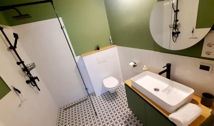 Svirg Terml Panzi Hajdnns - Oktber 23. 