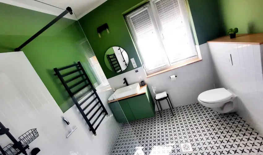 Svirg Terml Panzi Hajdnns - Oktber 23. 